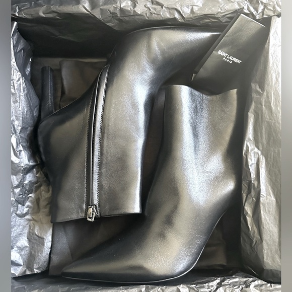 SAINT LAURENT Katie Boots – Luxury Designer Ankle Boots - Footwear - Picture 4 of 10